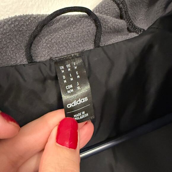 NEW! Adidas Womens M Terrex $130 Hybrid Insulated Hiking Jacket Puffer Black - Picture 7 of 8